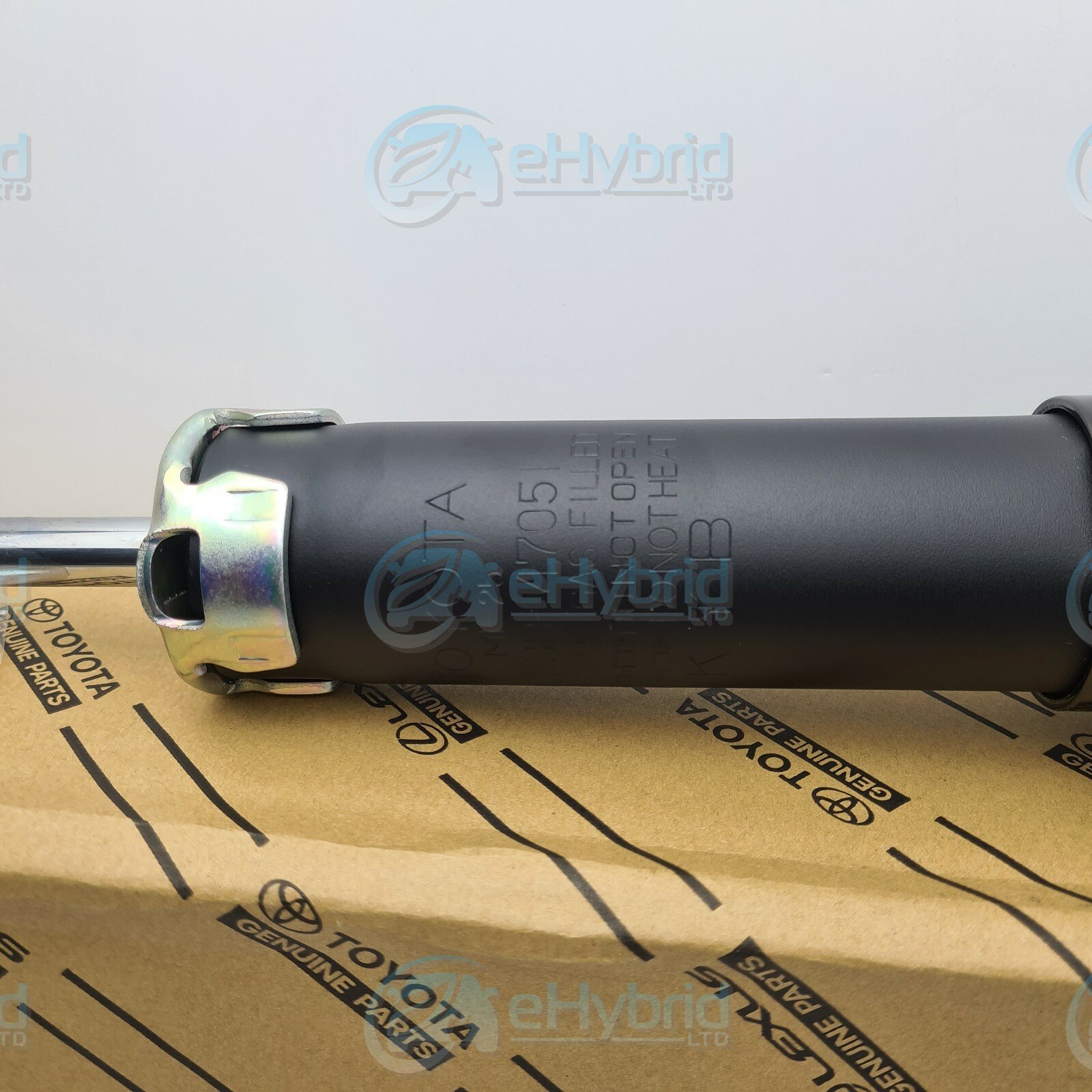 Toyota Prius Rear Shock Absorber Left & Right 2004-2009 Model Genuine48530-49725 - Image 2