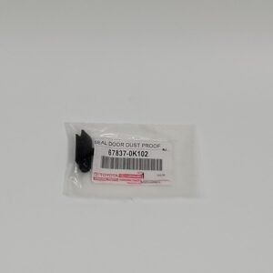 Genuine Toyota Fortuner 04-On Hilux 83-On Seal Front Door Dust Proof 67837-0K102