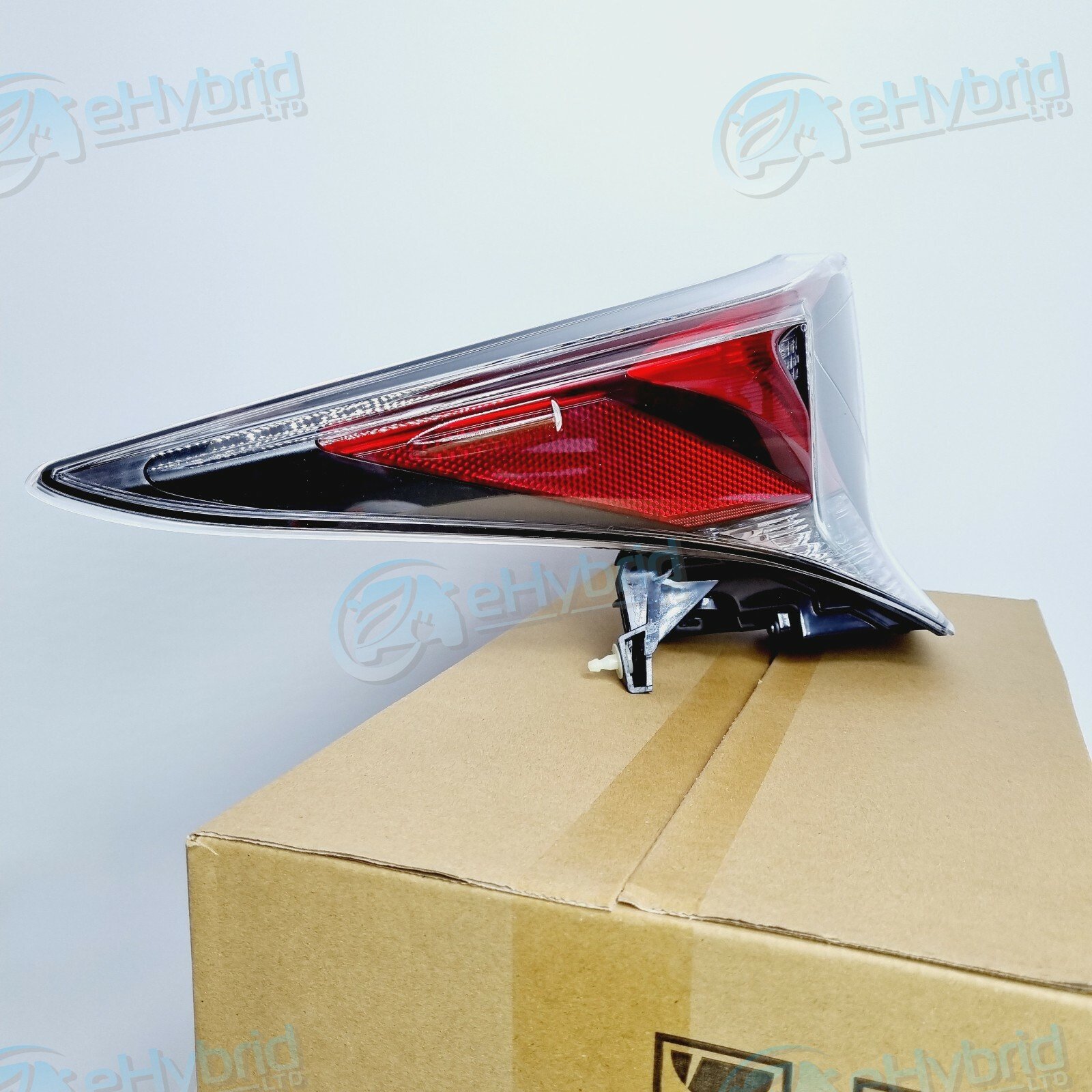 TOYOTA PRIUS REAR STOP LIGHT UPPER LAMP LEFT ASSEMBLY 2016 TO 2018 81561-47153 - Image 6