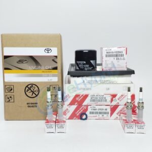 Genuine Lexus CT200H Service Kit ZWA10 2017 - 2020 With Spark Plugs & 5W30 Oil