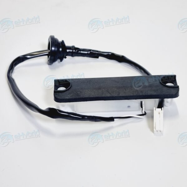 Toyota Prius Boot Opener Switch Tailgate Switch ASSY 2004 to 2009  84840-47010 - Image 5