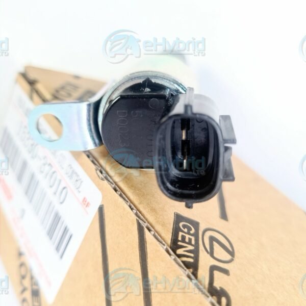 GENUINE TOYOTA VERSO CAMSHAFT OIL CONTROL SOLENOID VALVE VARIABLE VALVE TIMING - Image 4