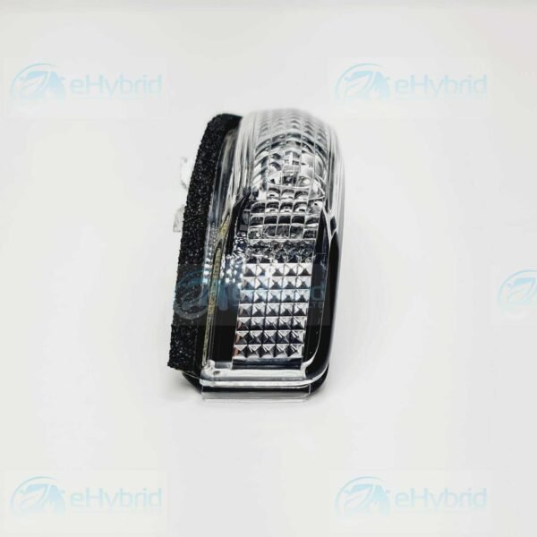 GENUINE TOYOTA AURIS INDICATOR MIRROR LAMP TURN SIGNAL RH REPEATER 81731-02120 - Image 5