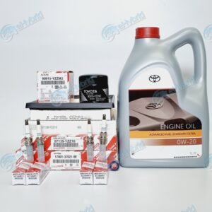 Genuine Totoya Prius Plus 1.8L Service Kit 2017-21With Spark Plugs & 0W20 Prius+