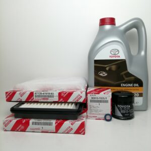 GENUINE TOYOTA PRIUS SERVICE KIT 1.5L 2003 TO 2009 2ND GENERATION WITH 0W20 OIL