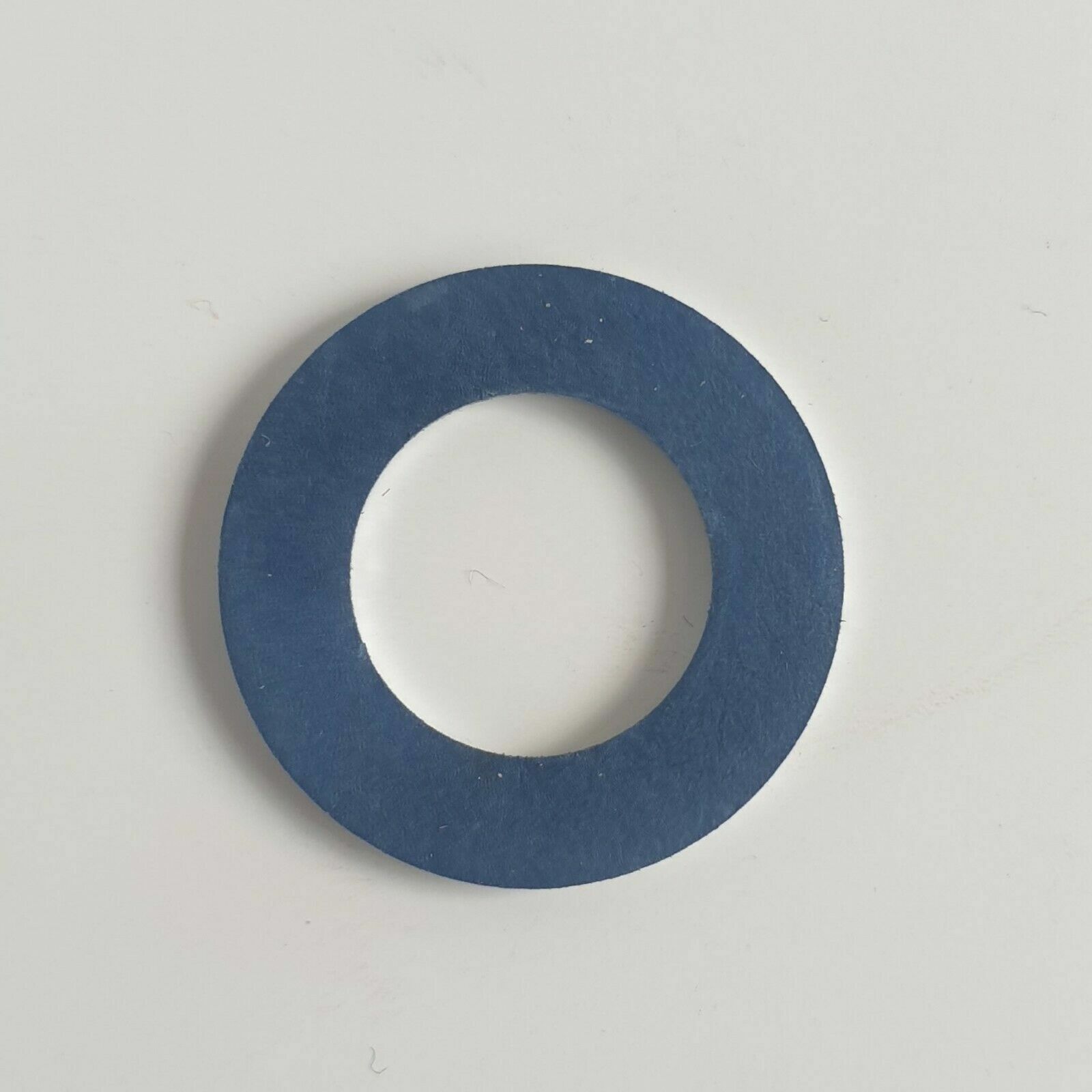 Genuine Toyota Corolla Intermediate Service Kit Oil Filter 0W20 Oil & Washer - Image 4